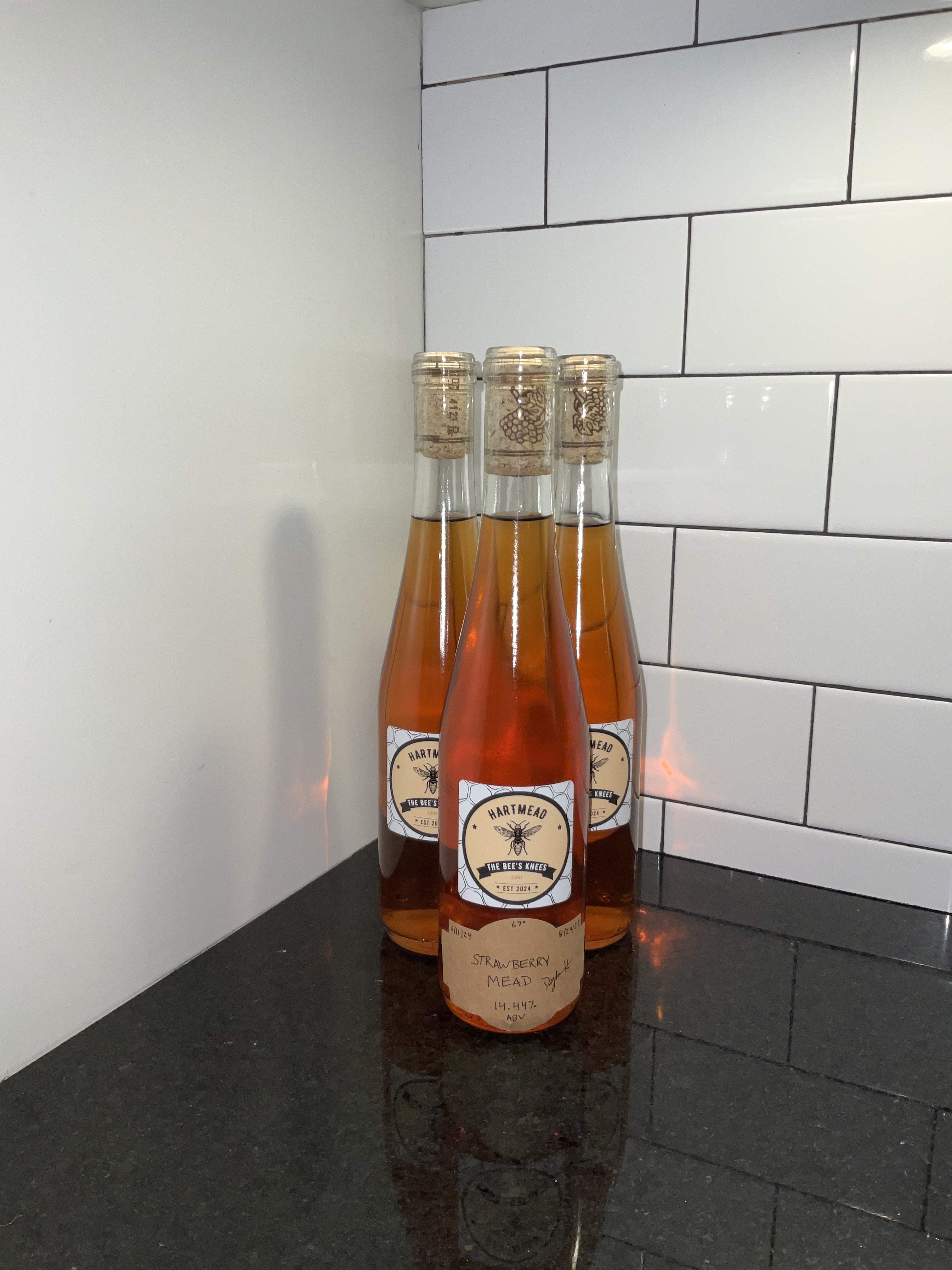 Strawberry Hartmead Bottle